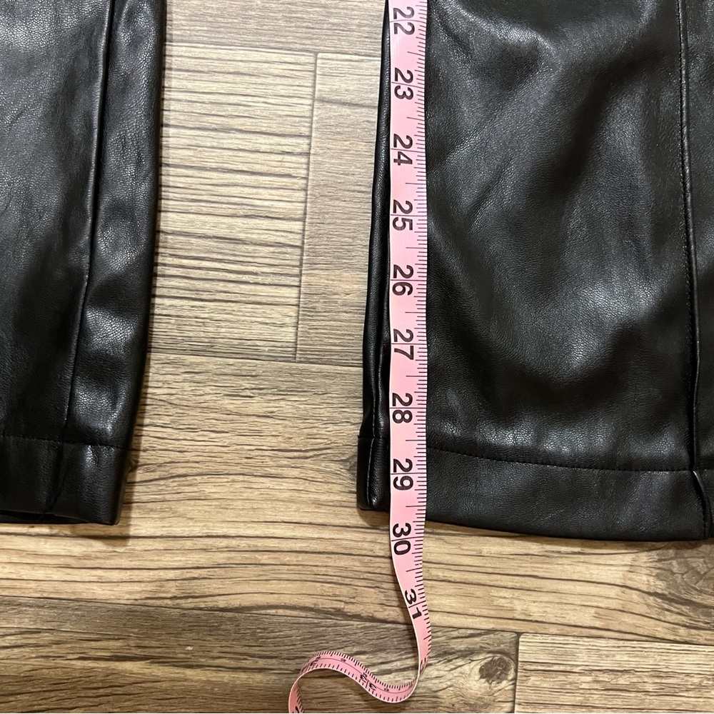 Princess Polly pleather boot cut pants in a Size 8. - Picture 5 of 8